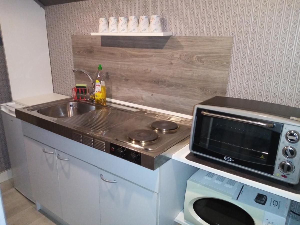 Petit Appartement 30M2, 3 Lits, 3 A 4 Pers Neuilly  エクステリア 写真