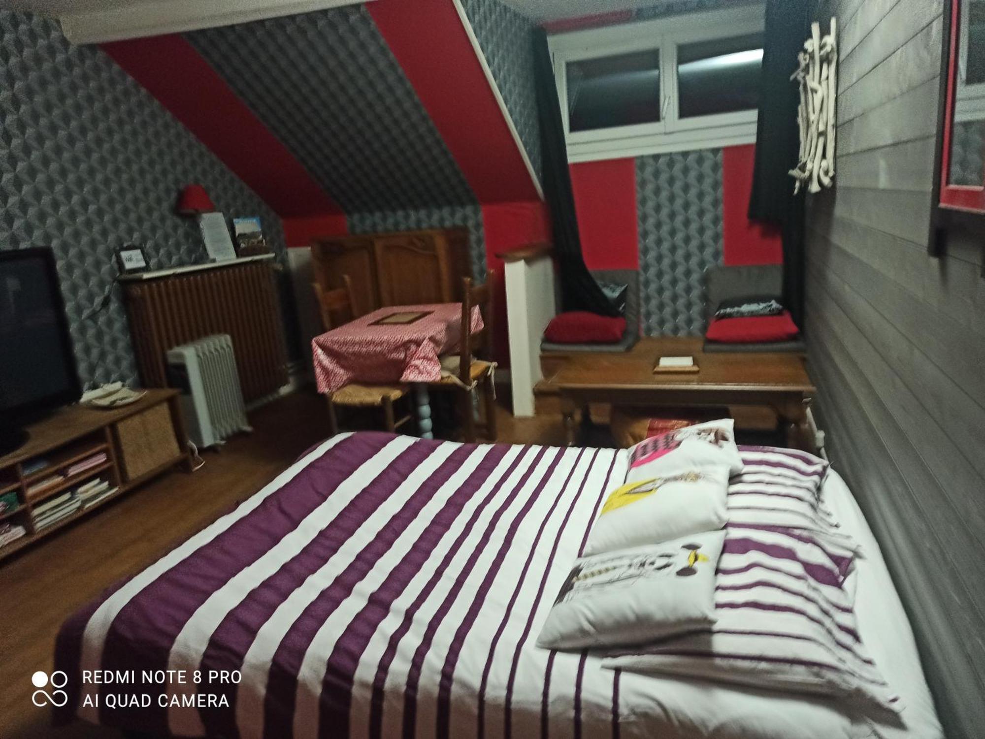 Petit Appartement 30M2, 3 Lits, 3 A 4 Pers Neuilly  部屋 写真