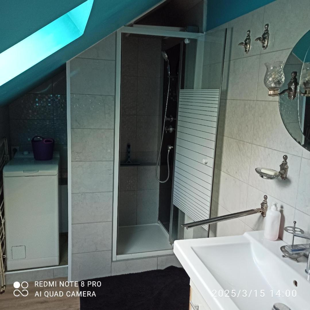 Petit Appartement 30M2, 3 Lits, 3 A 4 Pers Neuilly  エクステリア 写真